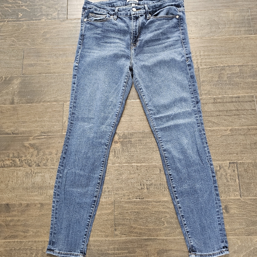 Good American Blue Skinny Jeans with Tapered Fit